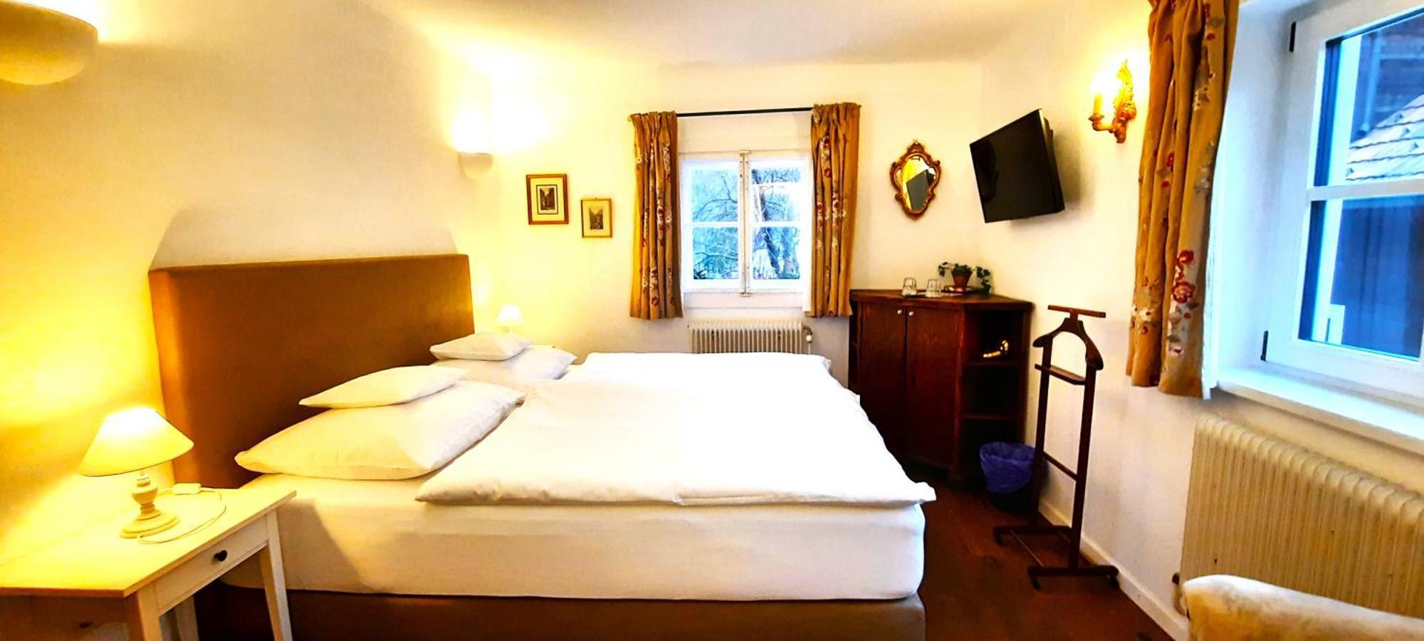 Landsitz Oberhof Petit Hotel Muggendorf  Exterior photo